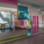 <p><strong>Coating:</strong> <strong>Coloured glazes on mirror, sealed with clear coat, high gloss polished<br />
</strong>Tobias Rehberger, 2011, mirrored wall, Kastanienhofschule Berlin, ca. 16 m x 3 m x 25 cm</p>
