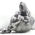 <p><strong>Beschichtung: Spritzmetall Aluminium, poliert</strong><br />
Ulrike Buhl, von der schweren Wucht der Zeit, 2012, 155 x 185 x 135 cm, Mixed Media</p>
