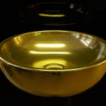 <p><strong>Wash basin, necuron, PS real metal coating brass, polished</strong></p>
