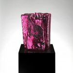 <p><strong>Coating: Chrome optics pink<br />
</strong>Anselm Reyle, Untitled, bronze</p>
